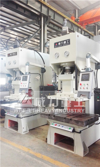 液壓沖床定位精度與環(huán)境溫度及坐標(biāo)軸有關(guān)系1