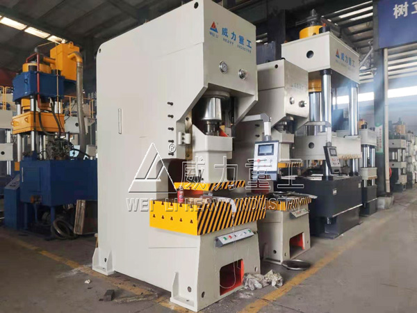 100噸伺服液壓沖床